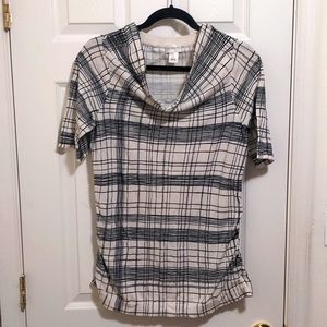 Motherhood Maternity Graphic Grid Top